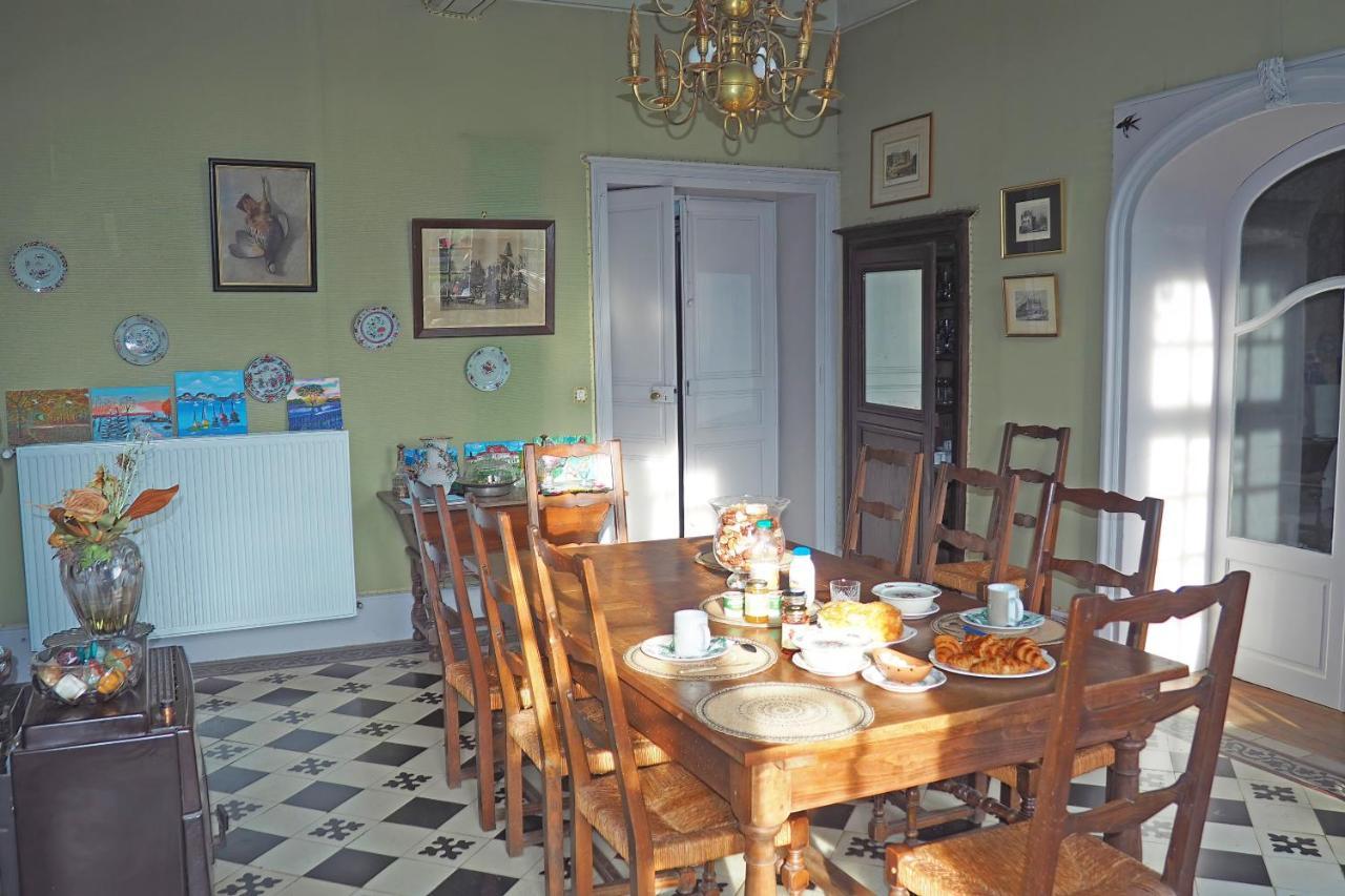 Gentilhommiere De Lurcy Le Bourg Bed & Breakfast Dış mekan fotoğraf
